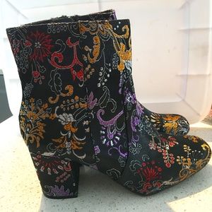 Chunky Heeled Embroidered Booties